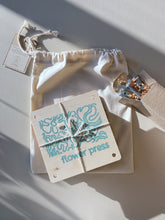 Load image into Gallery viewer, flower press kit